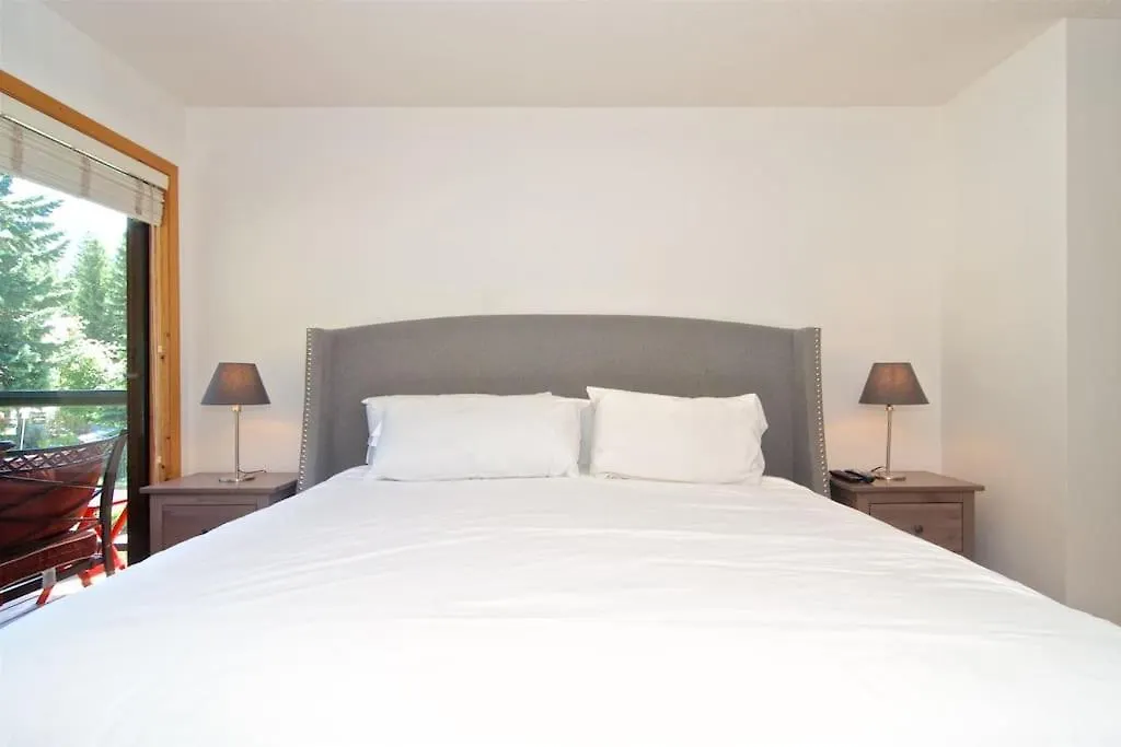 Powderhorn By Whistler Blackcomb Vacation Rentals 0*,  Canada
