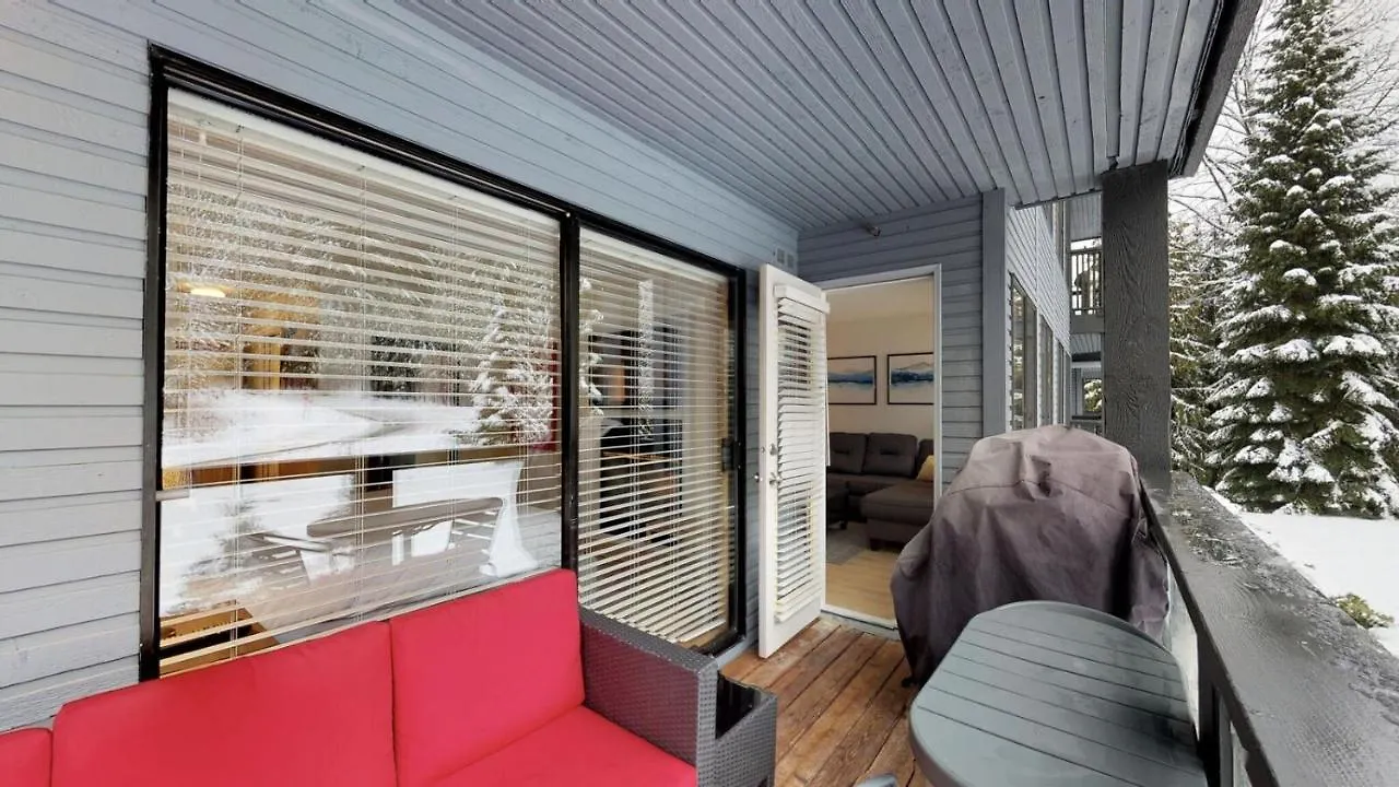 Powderhorn By Whistler Blackcomb Vacation Rentals 0*,