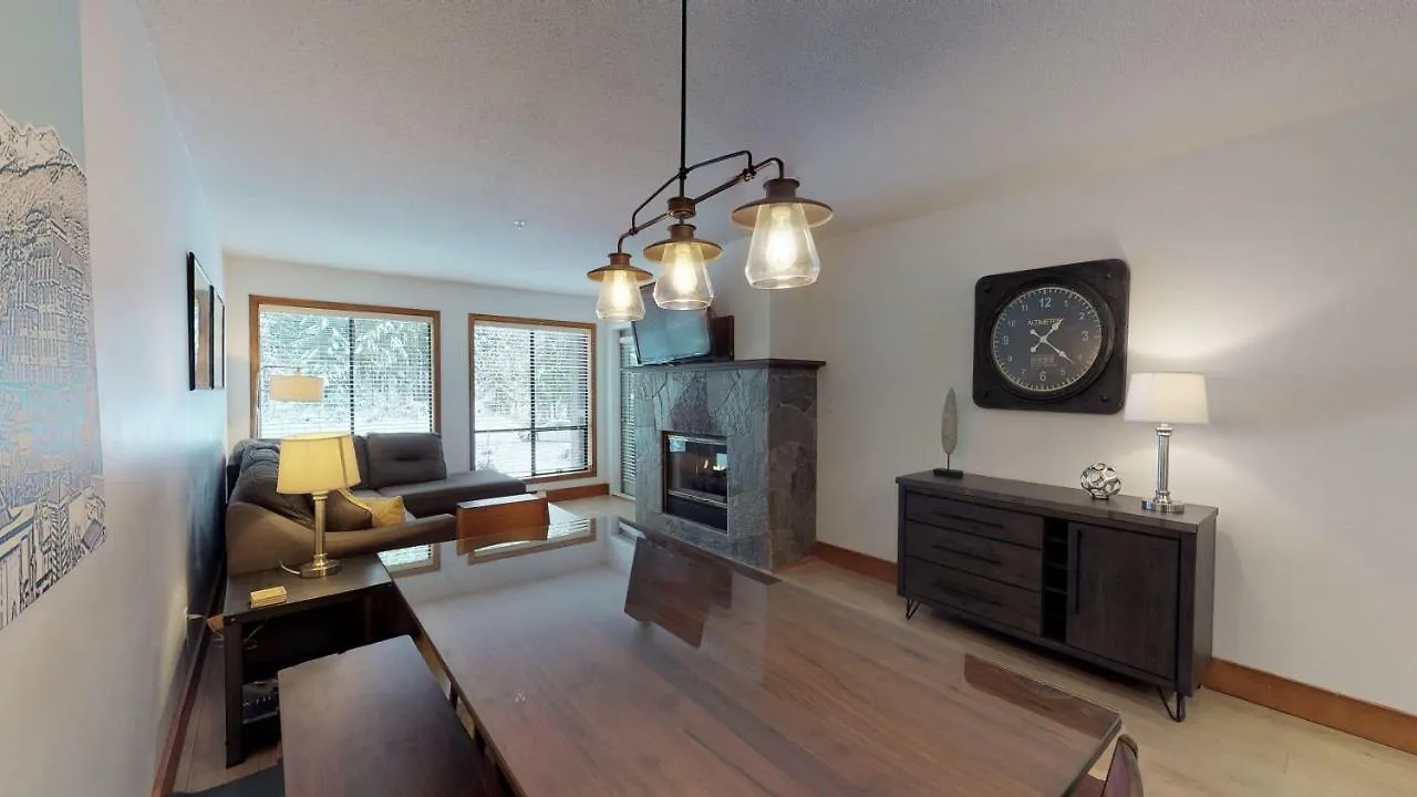 Powderhorn By Whistler Blackcomb Vacation Rentals 0*,  Canada
