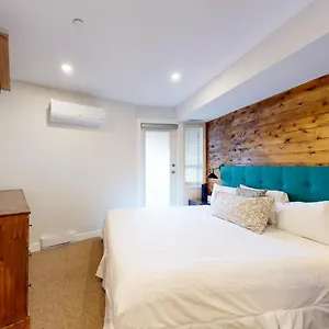  Apartment Market Place 249