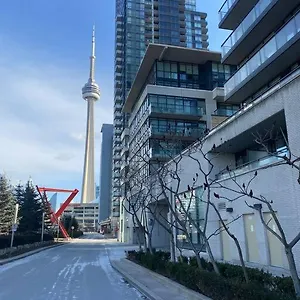 Location With & Views Parking Apartment Toronto
